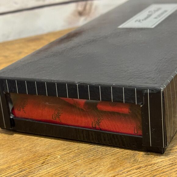 Mens Cajun Crayfish Crawdads Red Black Silk Bow Tie Cummerbund Formal Tuxedo Set - Picture 8 of 8